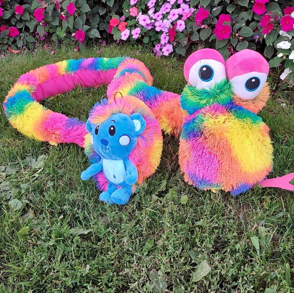 Kid's Super Cute Multi-colored Snake and Hedgehog